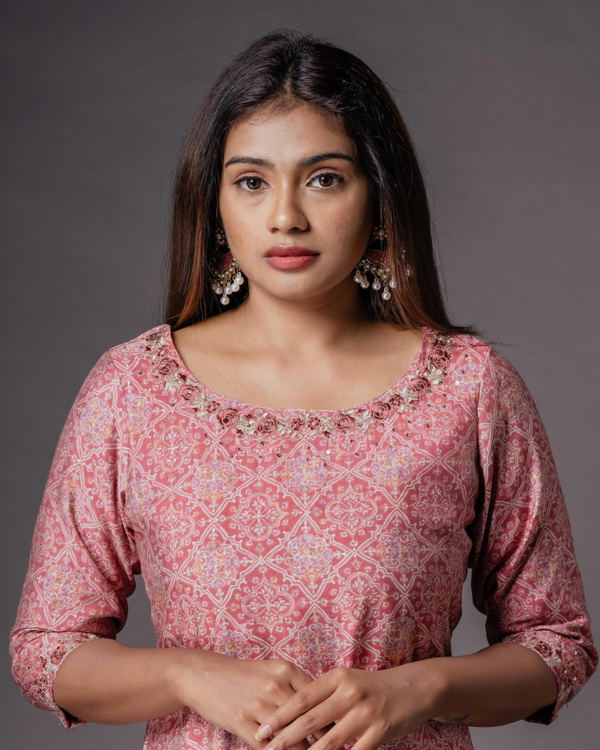 Contessa pink viscose blend kurti with embroidered sequins
